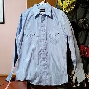 Vintage Men's Wrangler pearl snap shirt